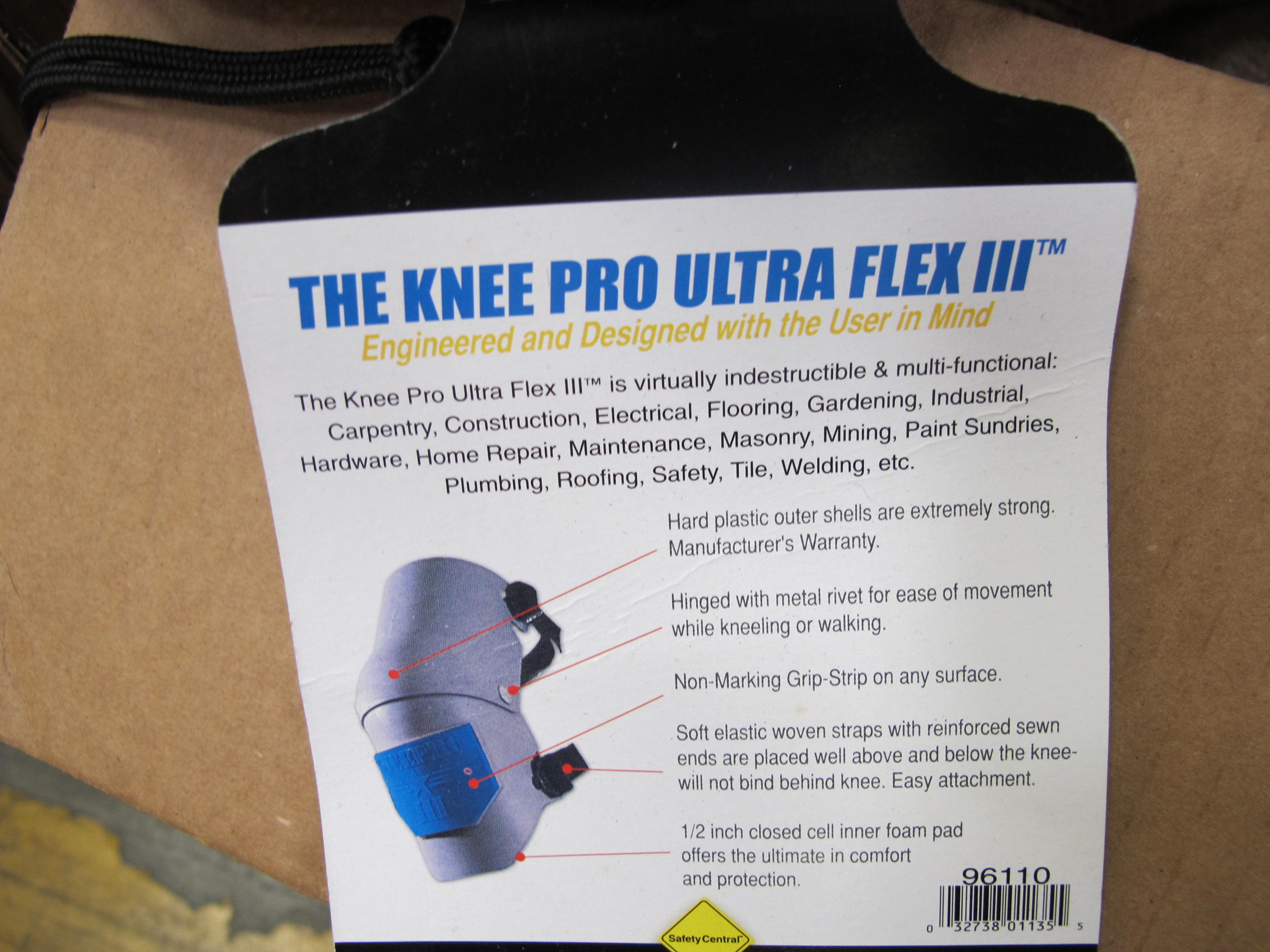 LOT TO INCLUDE: (36) PAD, KNEE KIND. KNEE-PRO ULTRA FLEX II, (20) BAGS, 27" LG X 17" WD SIZE, SAND KIND, BURLAP MATERIAL.. LOADING & HANDLING FEE $15-4198